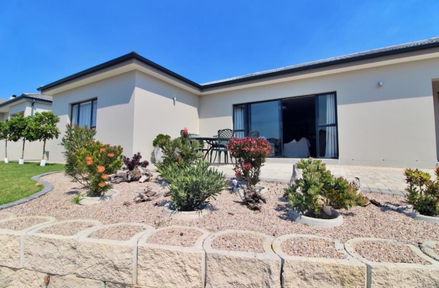 3 Bedroom Property for Sale in Reebok Western Cape